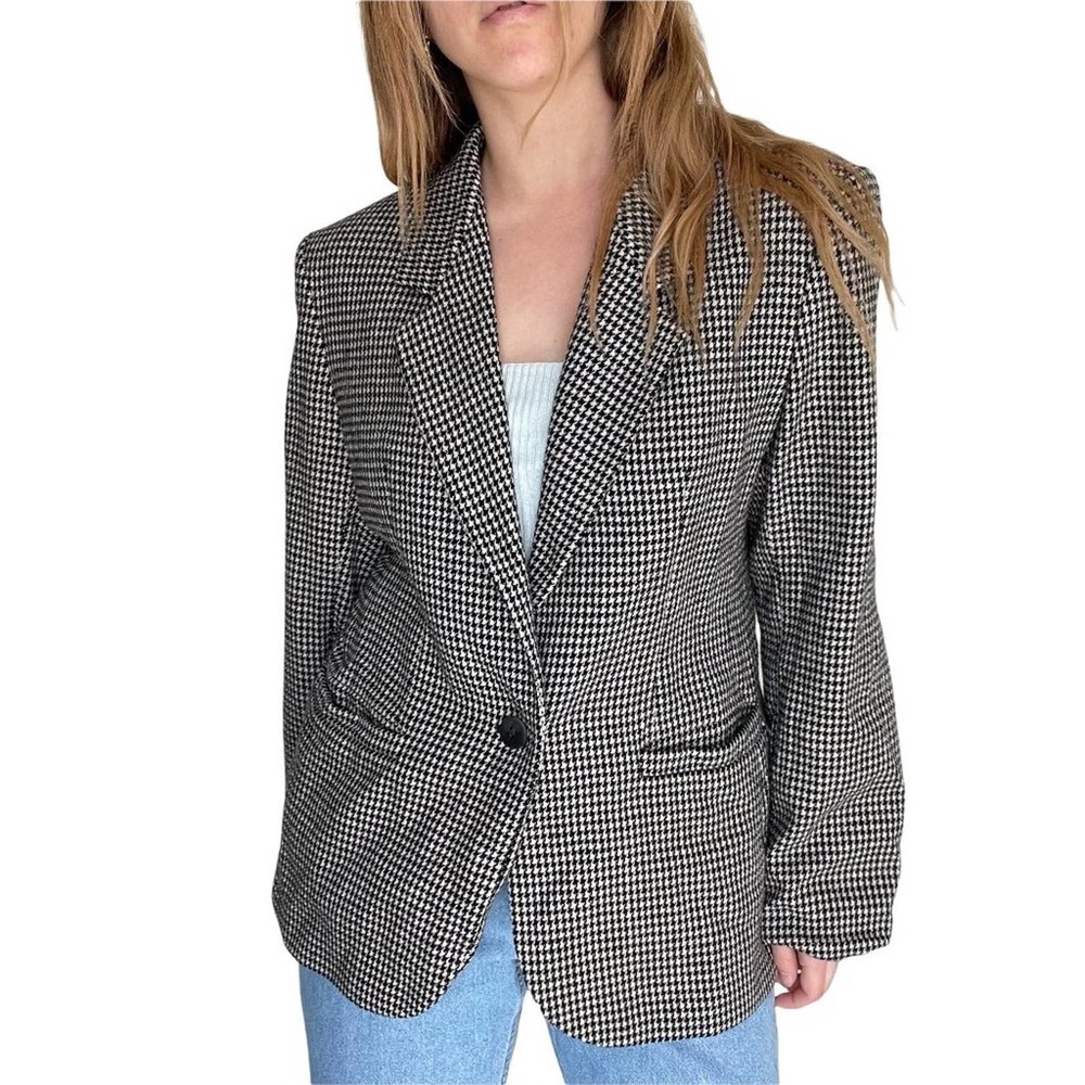 Vintage The Villager Wool Black & Cream Houndstooth Shoulder Padded Blazer